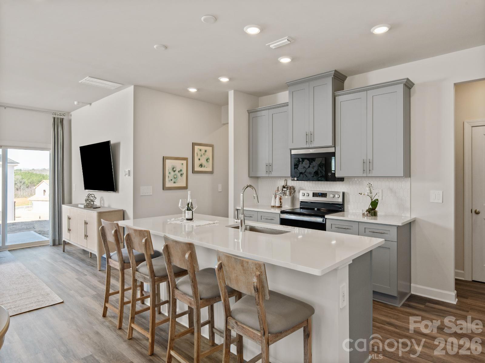 5069 Poplin Valley