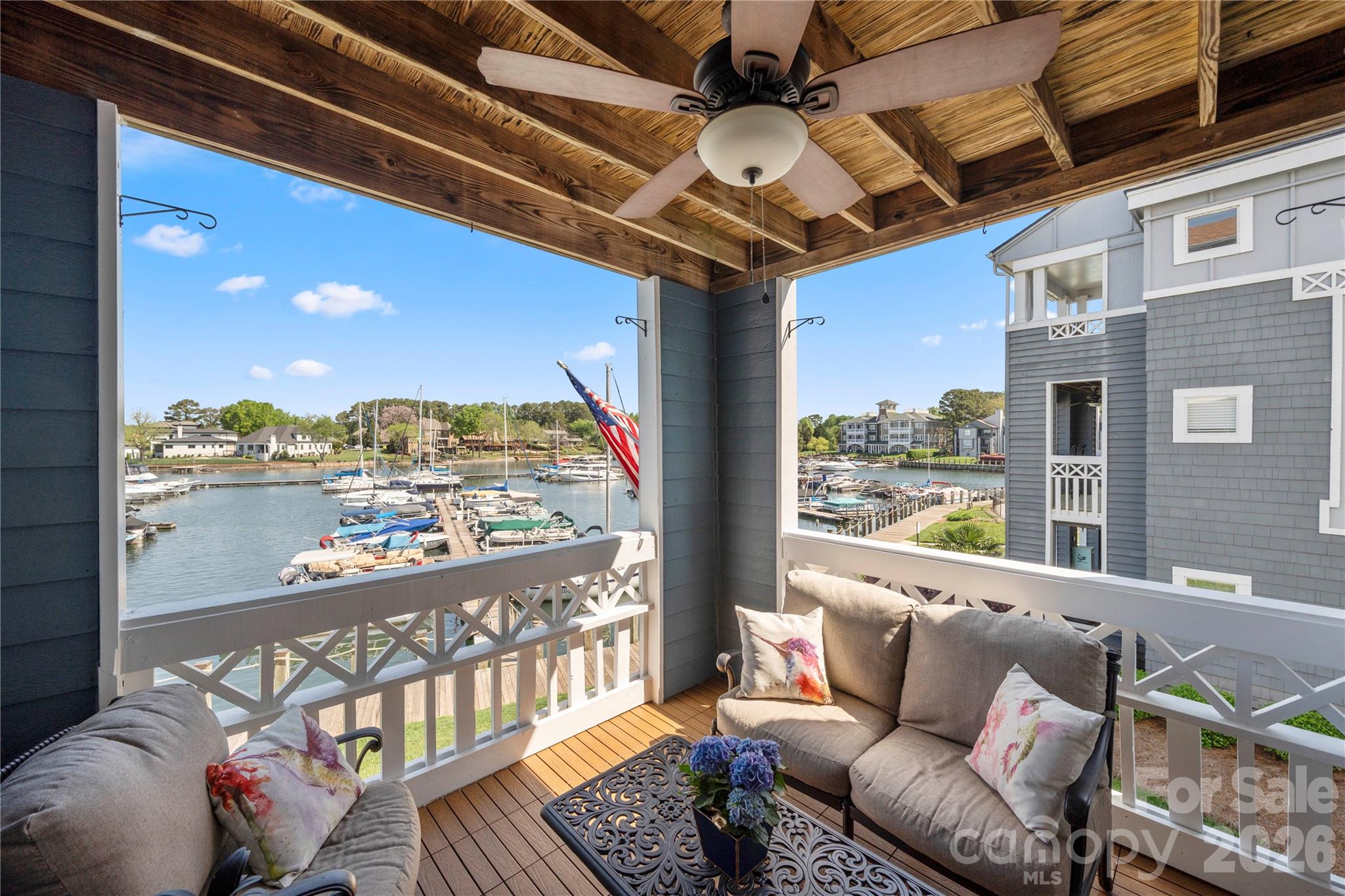 Vineyard Point - Residential