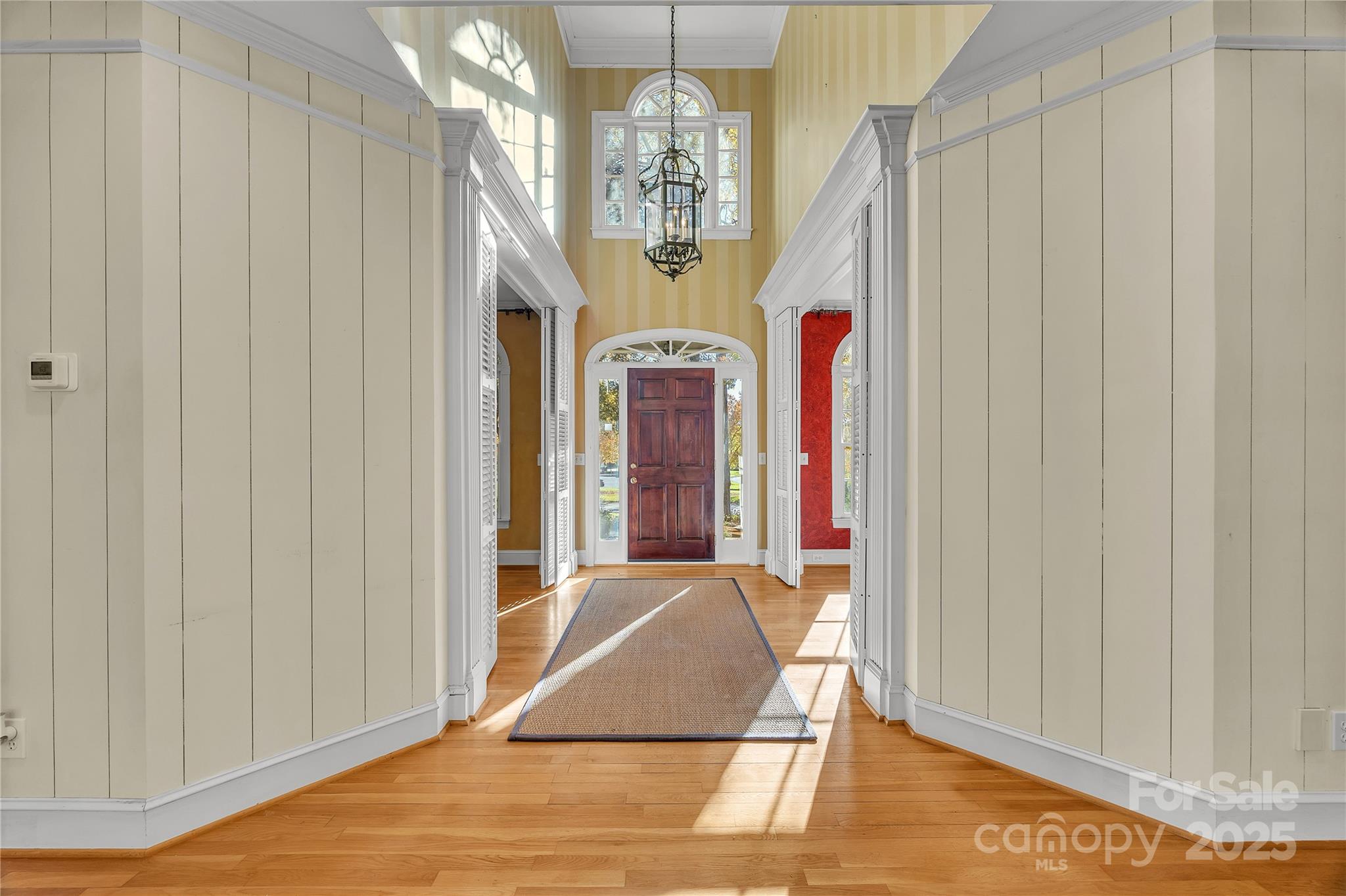 839 Craigmont Lane NW