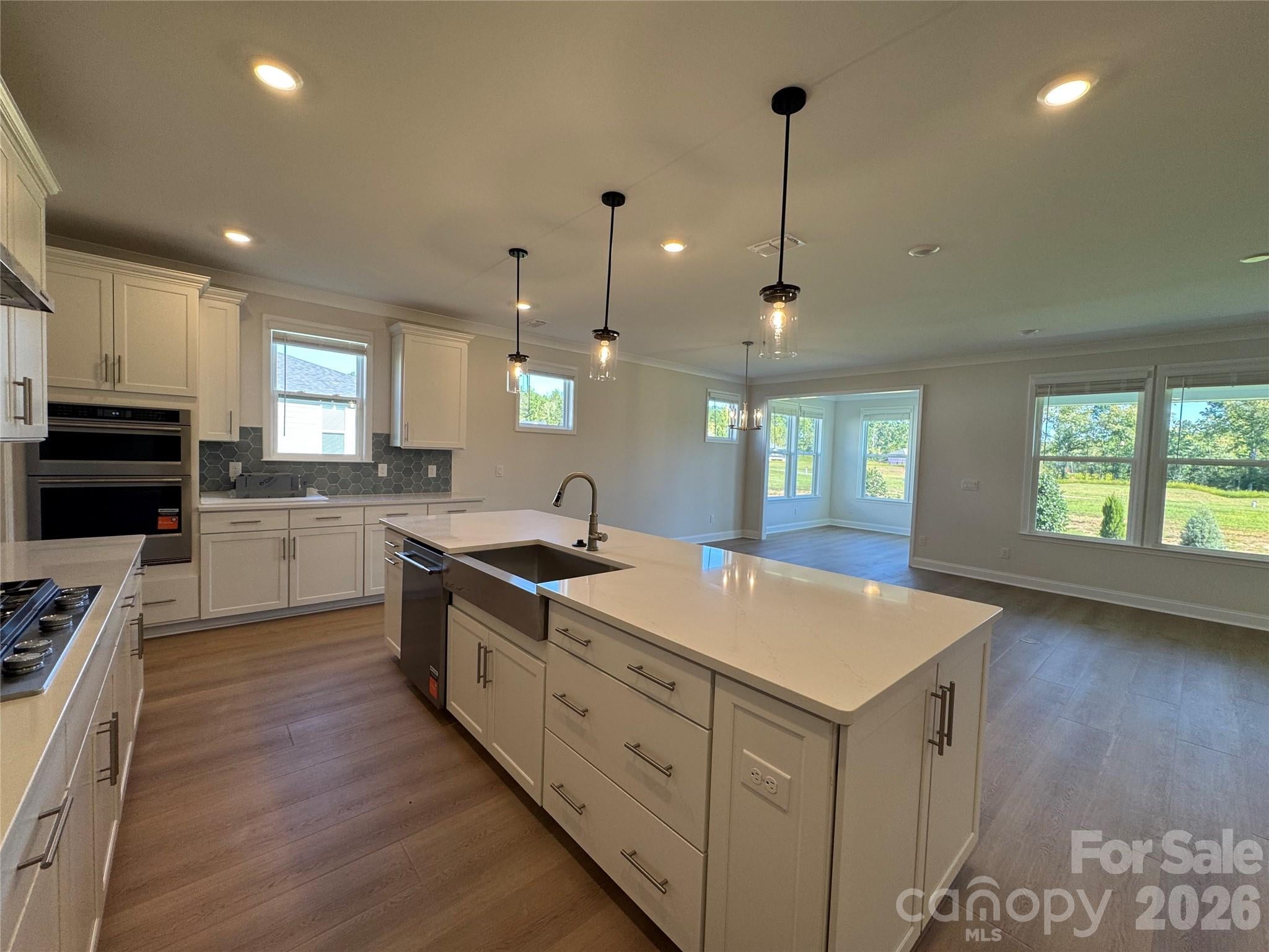 7553 Pedigree Circle