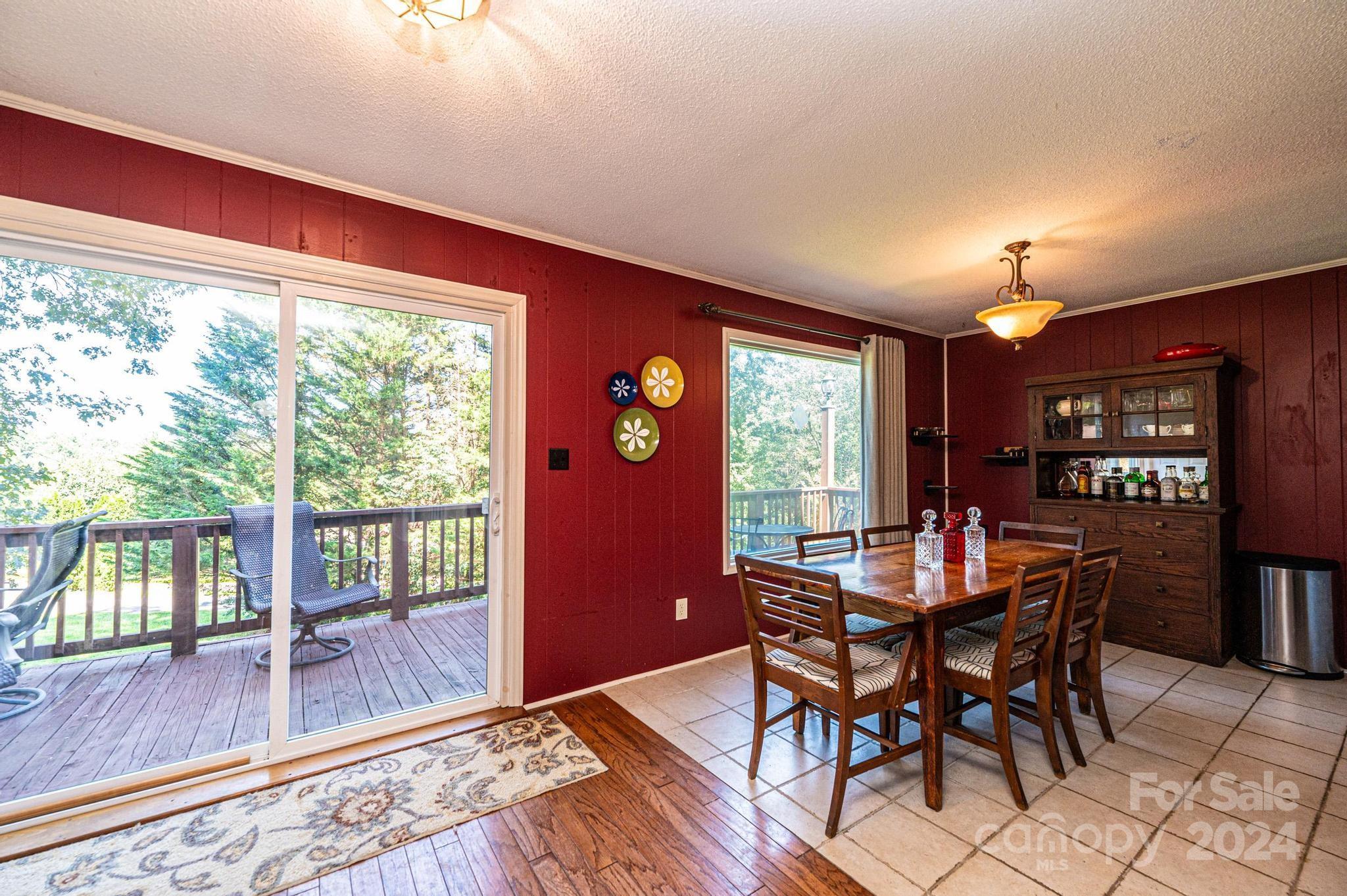 Woodland Hills - Residential