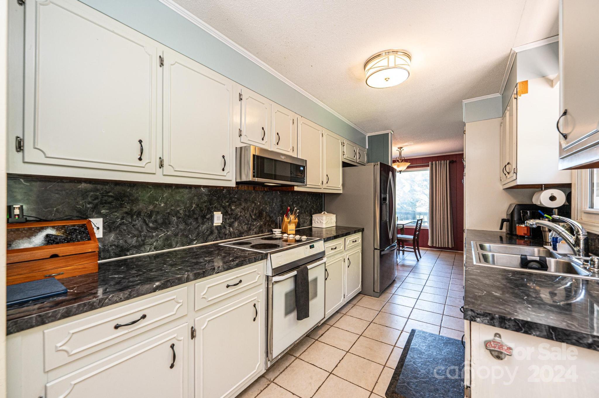 Woodland Hills - Residential