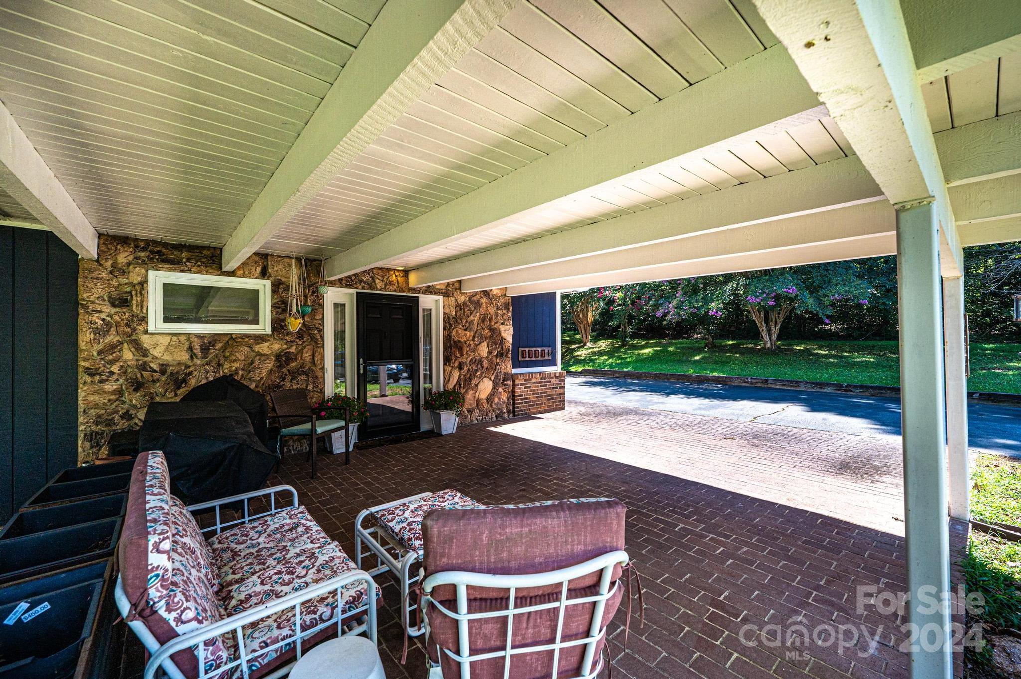 Woodland Hills - Residential