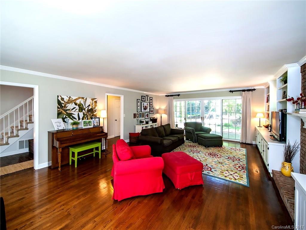 River Hills - Residential