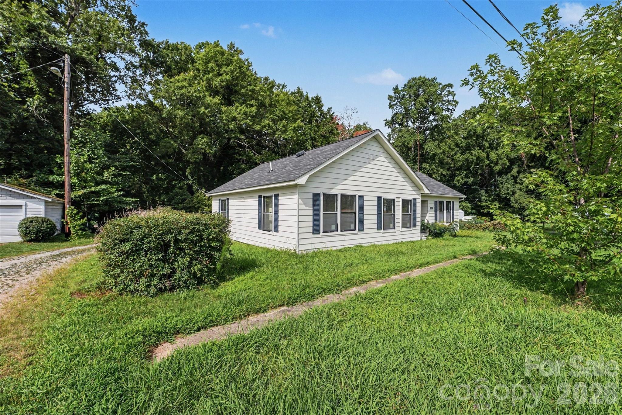 3285 E Nc 152 Highway