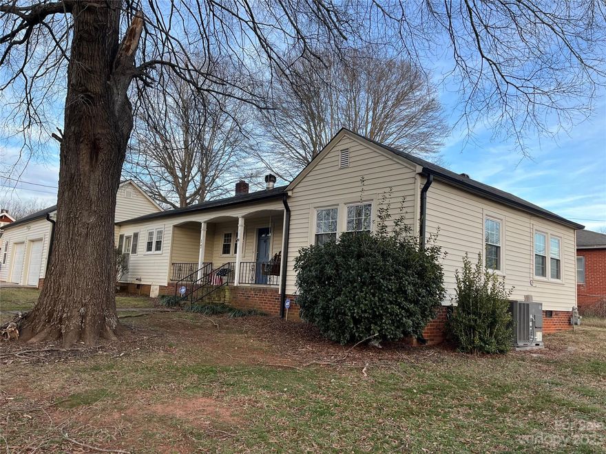 Ranch style home located on a corner lot in Downtown Maiden. The attached 2 car garage is spacious offering options for parking, storage or workshop. Covered front porch and a back deck with fenced yard gives options for enjoying the outdoors. Great streets to walk, run or bike. 2 bedrooms, 1 full bath. The dining room has lots of built in storage. Laundry/mud room off of the garage. Great opportunity for owner occupant or investment rental.