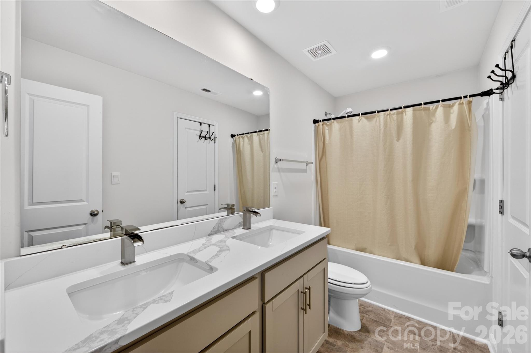 Crossroads - Residential