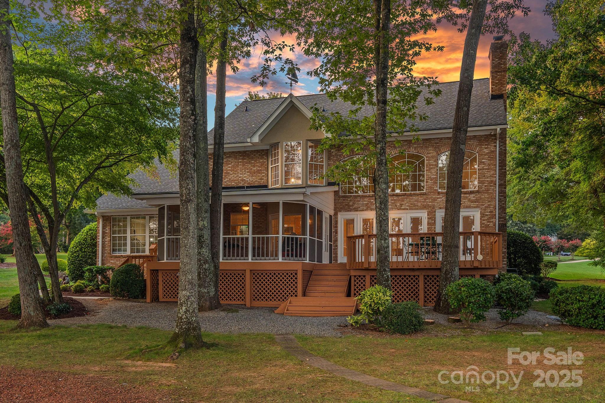 121 Harbor Shore Court