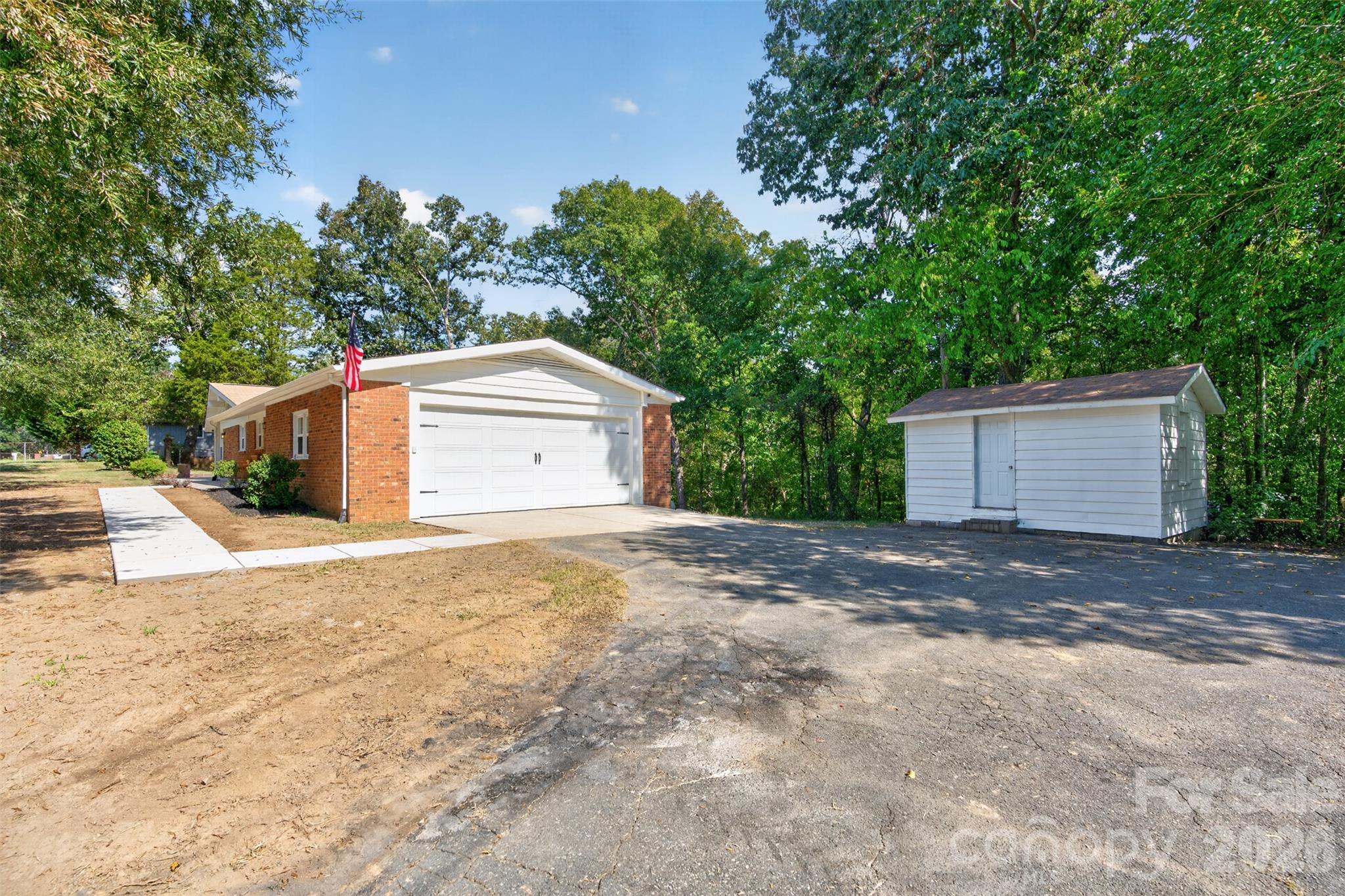 4501 Flowes Store Road
