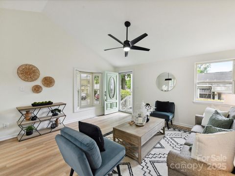 2017 Brewton Drive Charlotte NC 28206