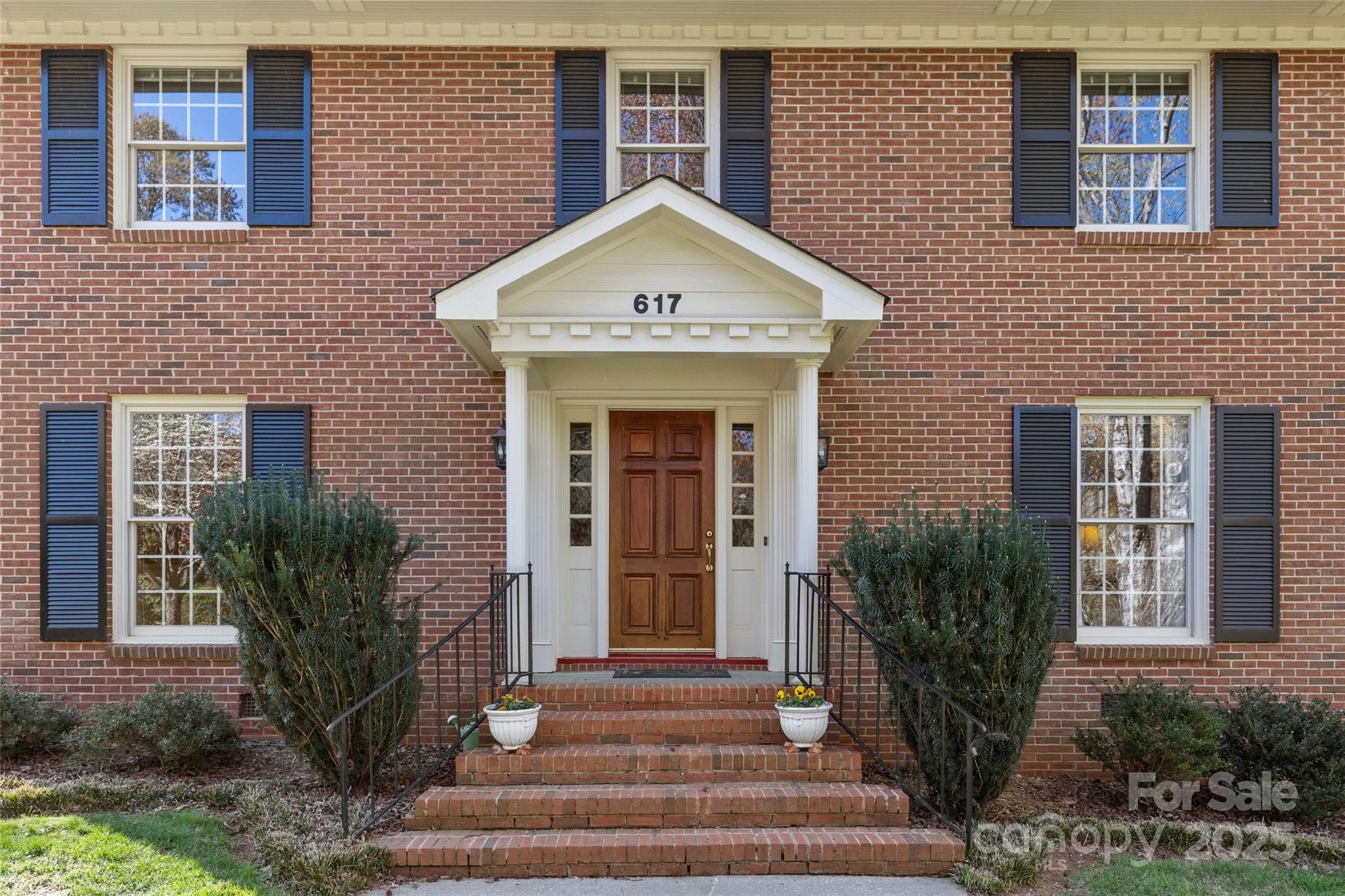 617 Robmont Road