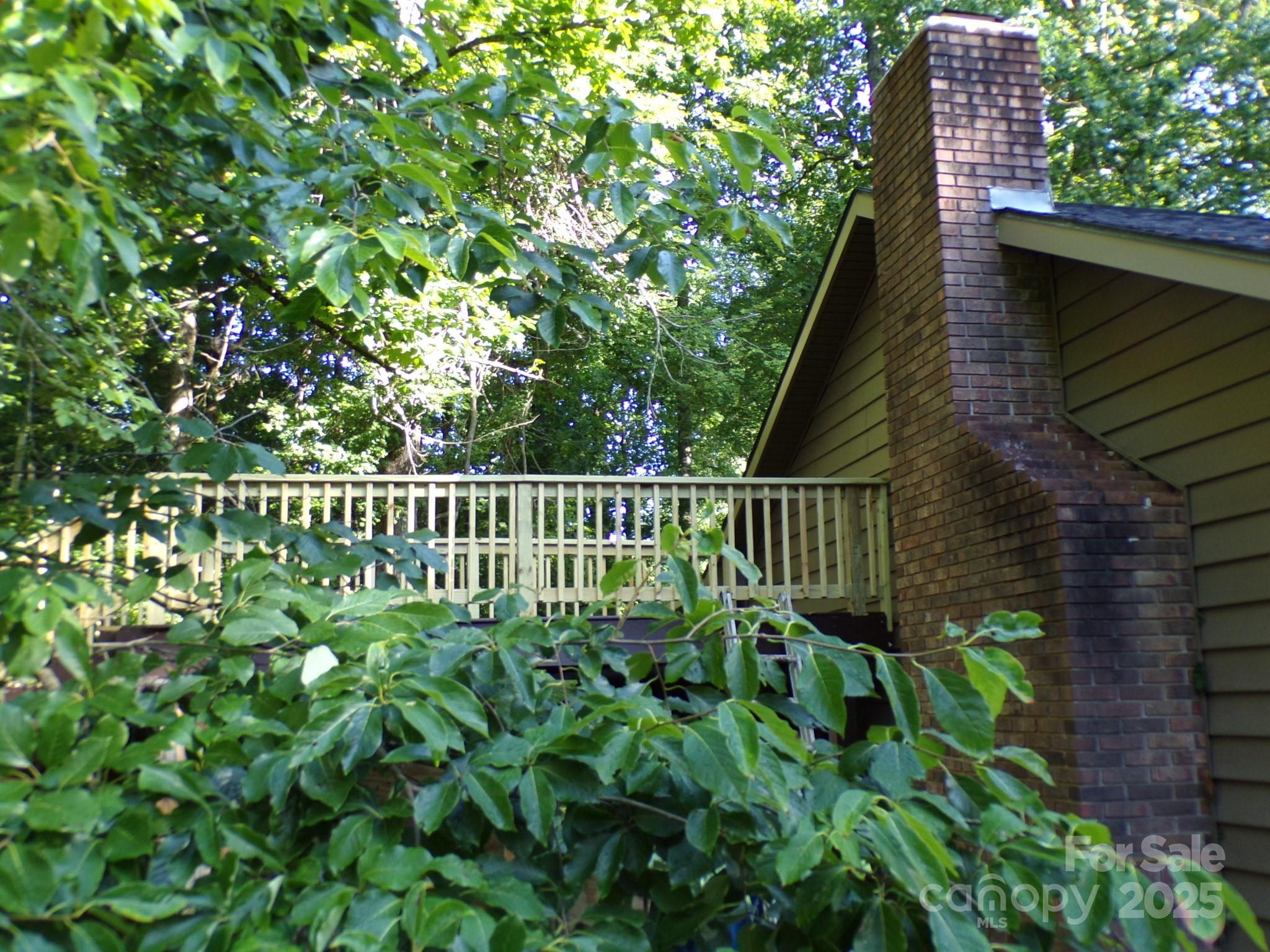 140 Beechwood Circle