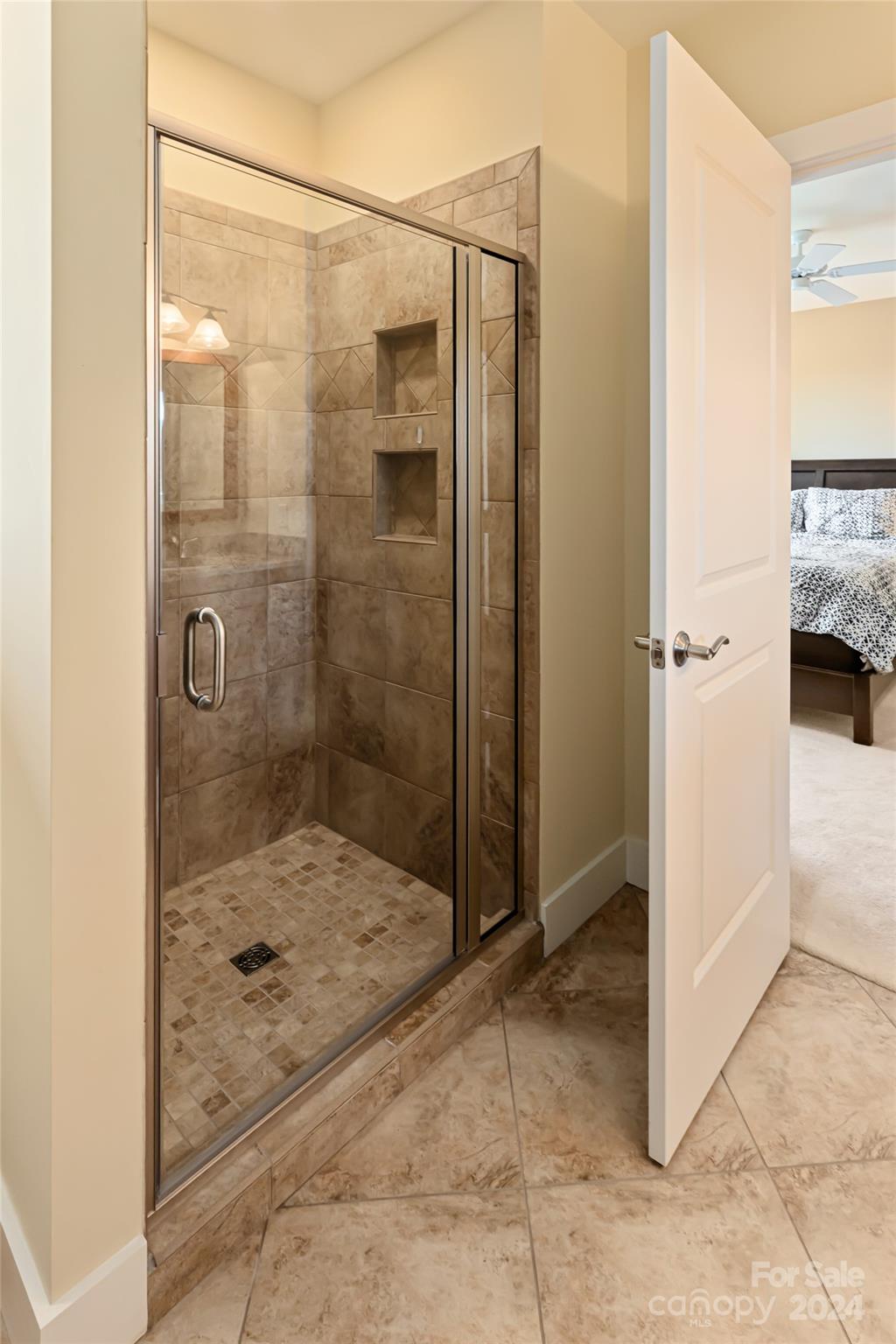 The Ridge at Black Mtn Estates - Residential