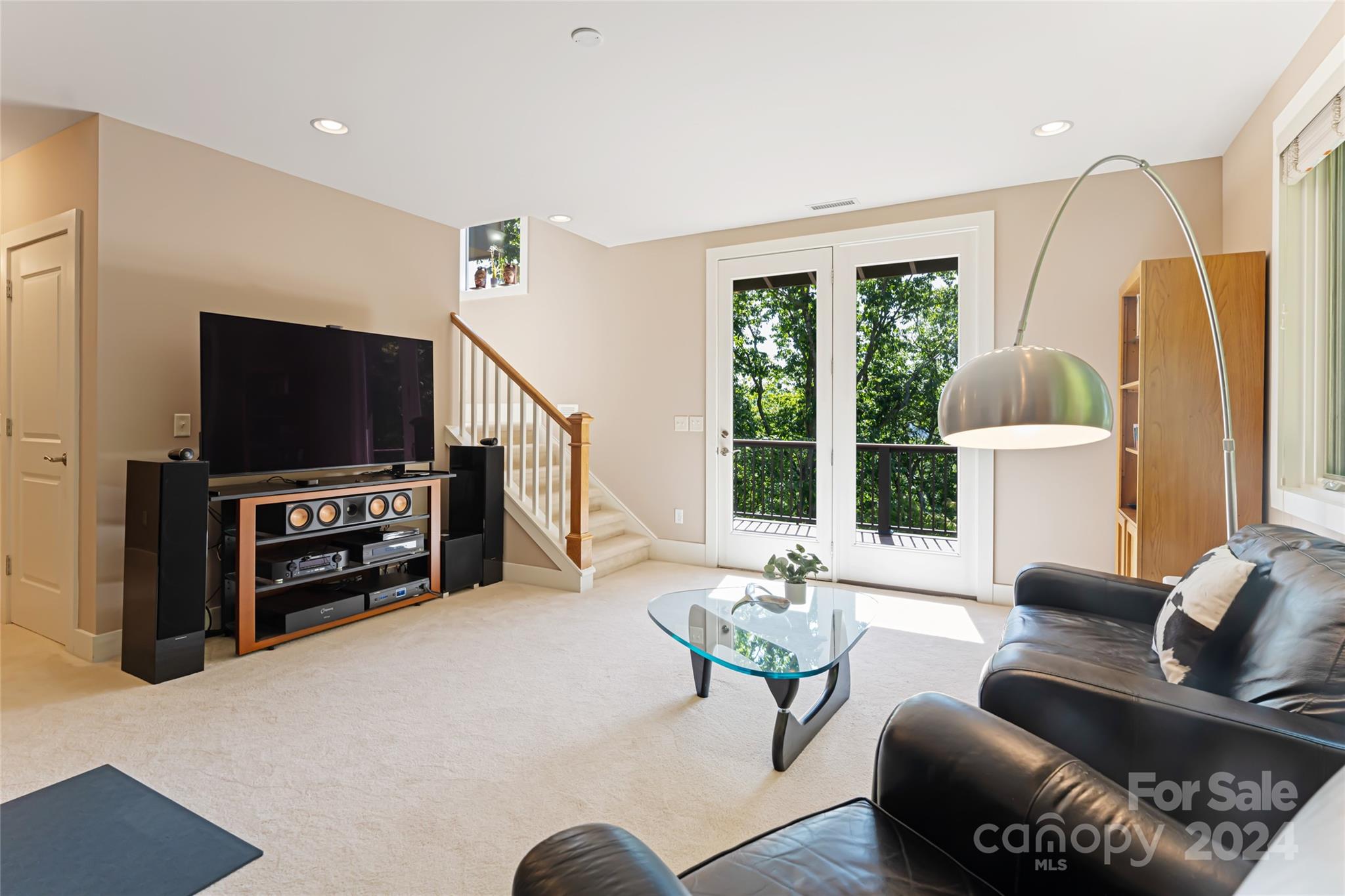 The Ridge at Black Mtn Estates - Residential