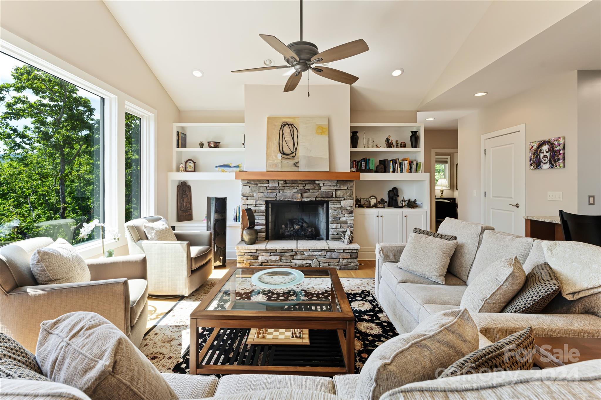 The Ridge at Black Mtn Estates - Residential