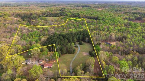 Photo of 0 Lonnie Walker Road, Waxhaw, NC 28173 (MLS # 4358482)