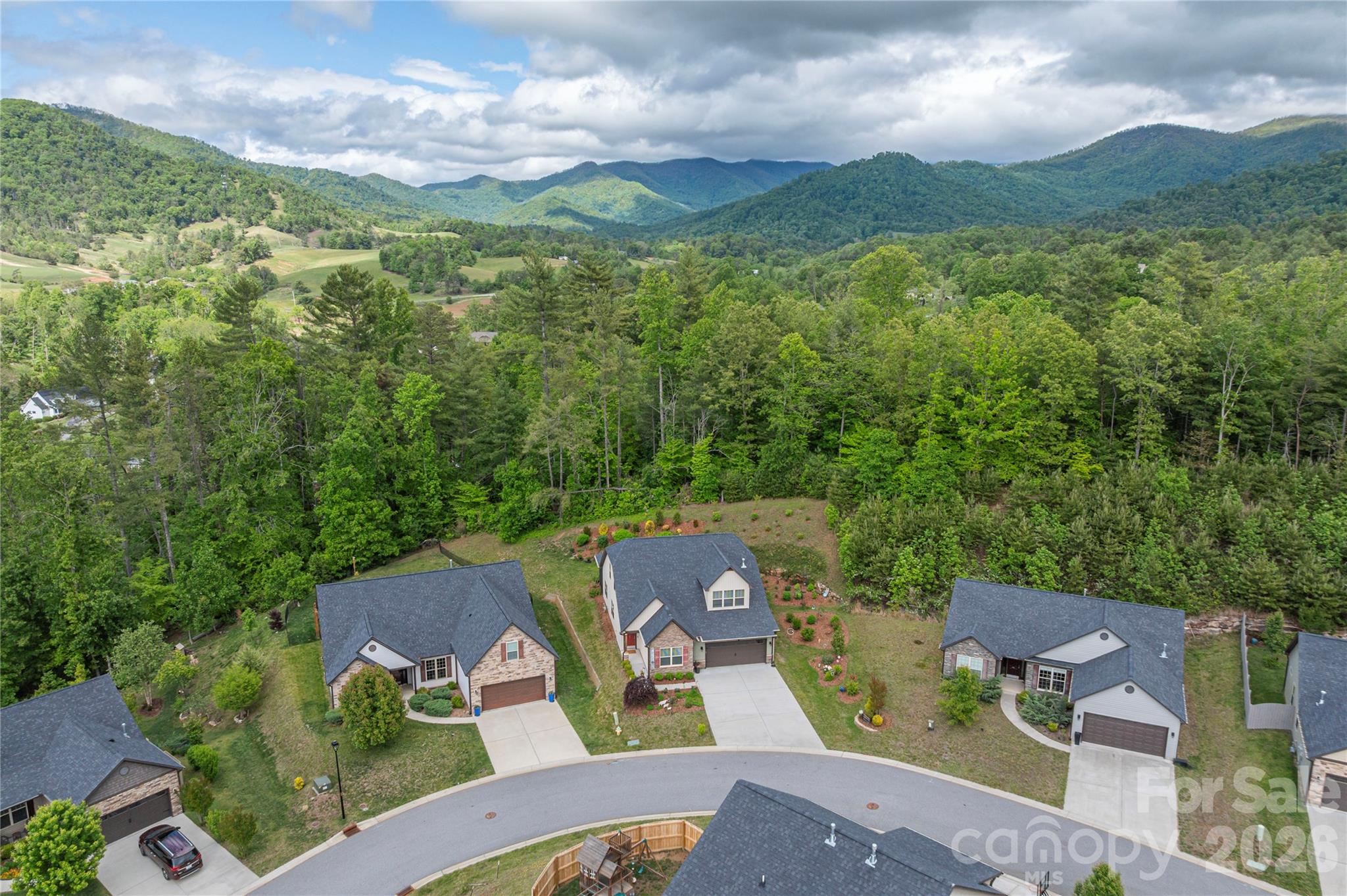 307 Wild Ginger Court 37