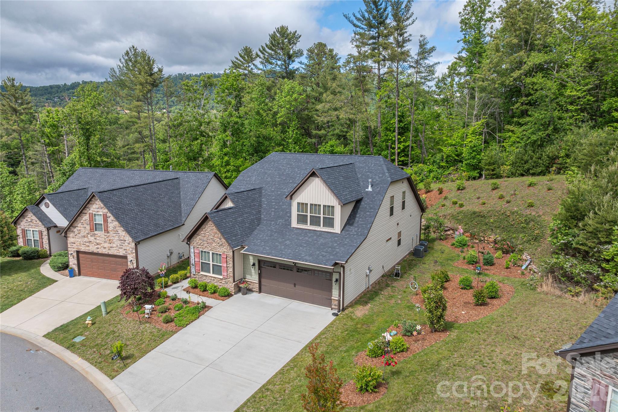 307 Wild Ginger Court 37
