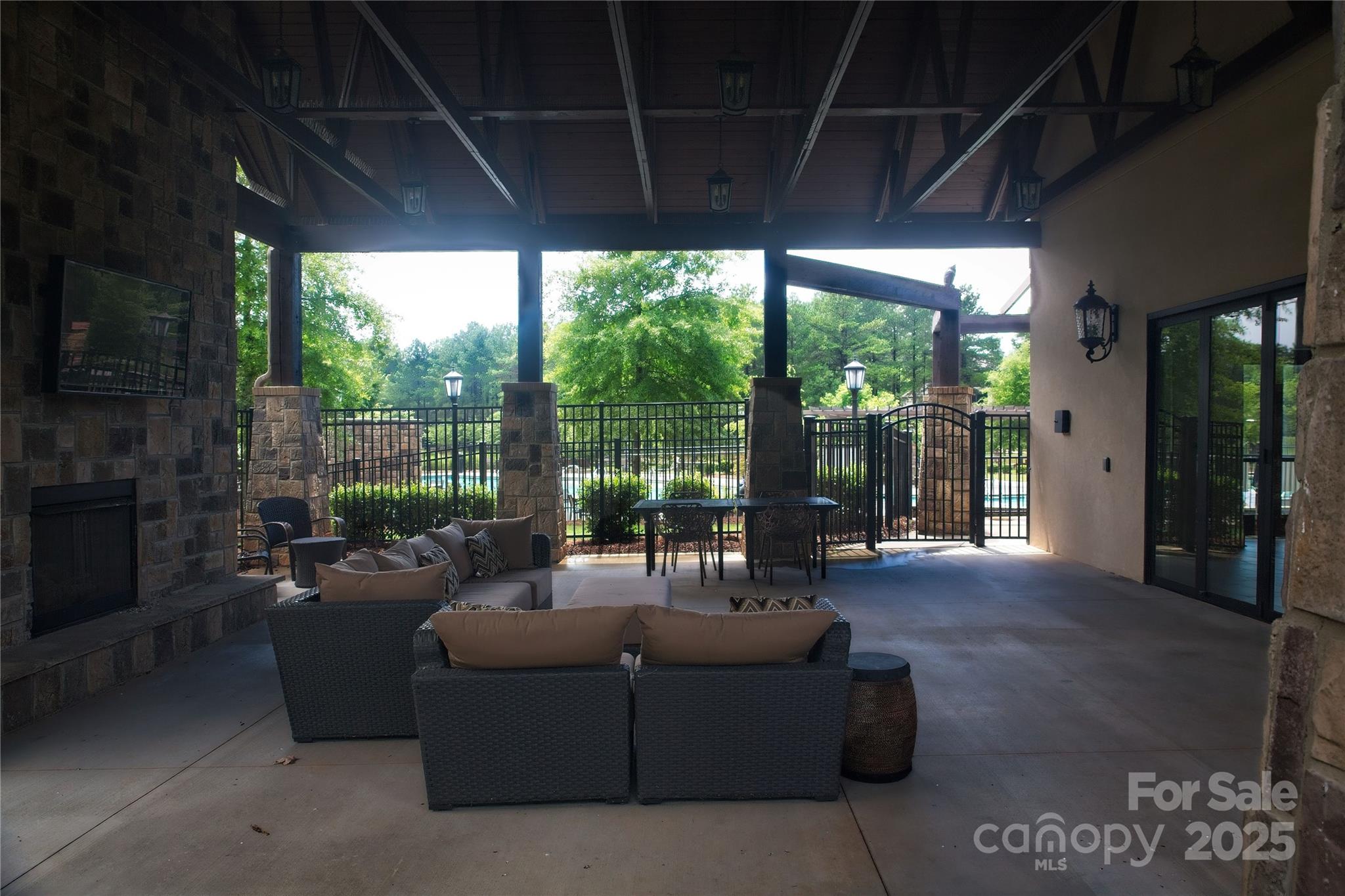 Riverchase Estates - Land