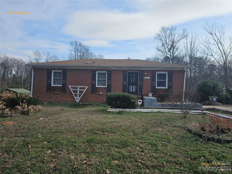 Ranch basement in Hidden Valley.  Lots of options for handyman/ investors.  This property is being sold under the supervision of the Mecklenburg County Clerks office. It is sold as is and with free and clear title. Please contact your REALTOR today for more information. Listing agent does not do any dual agency.
