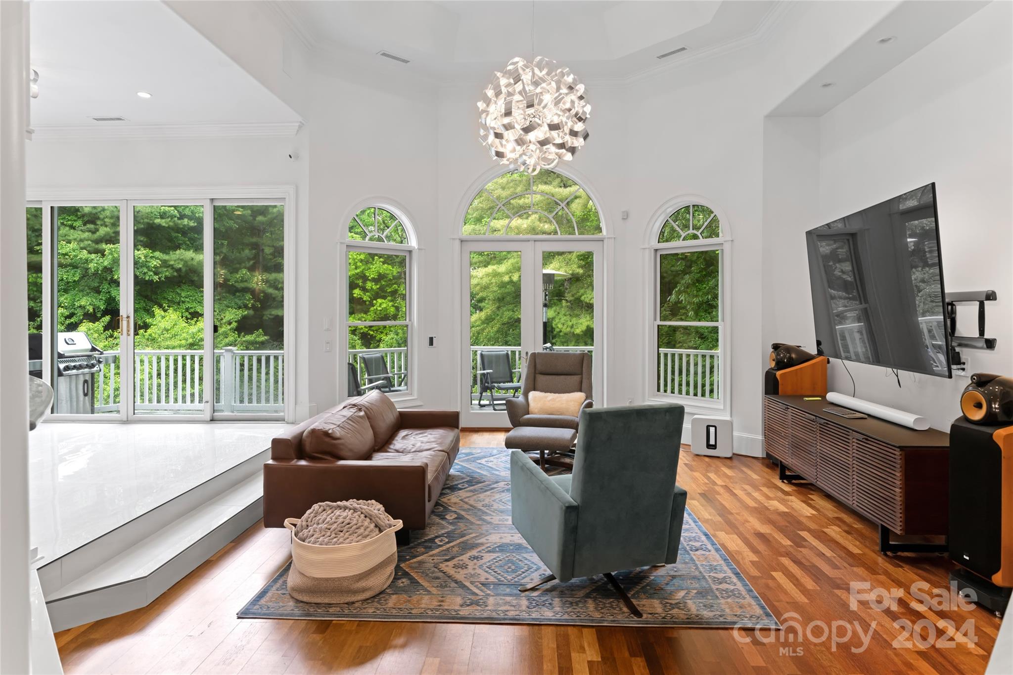 18 Cedar Hill Drive