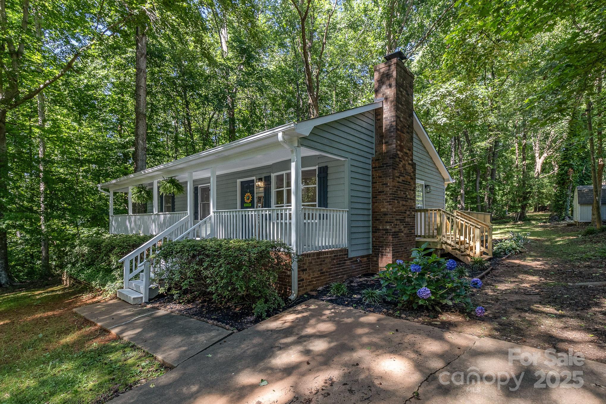 1118 Brookwood Drive