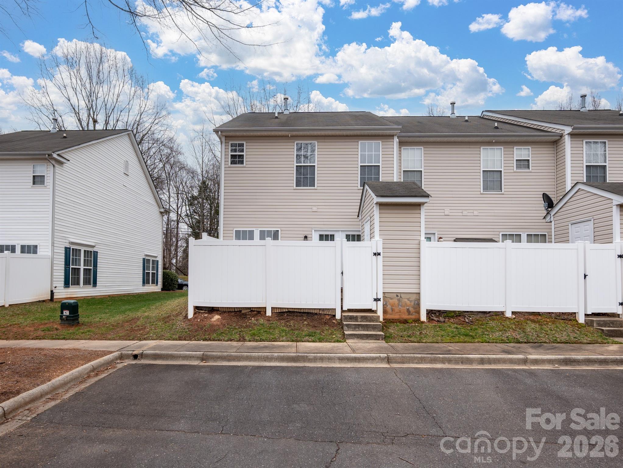 Newell Crossing - Residential