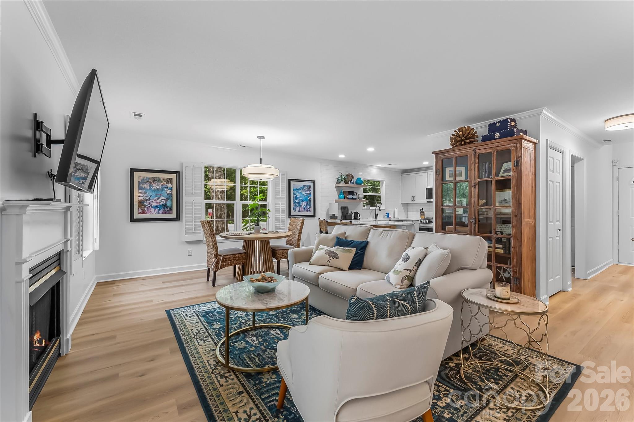 19 Willowick Drive
