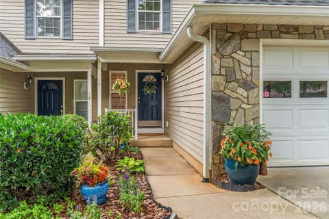 Photo of 19 Willowick Drive, Asheville, NC 28803 (MLS # 4408075)