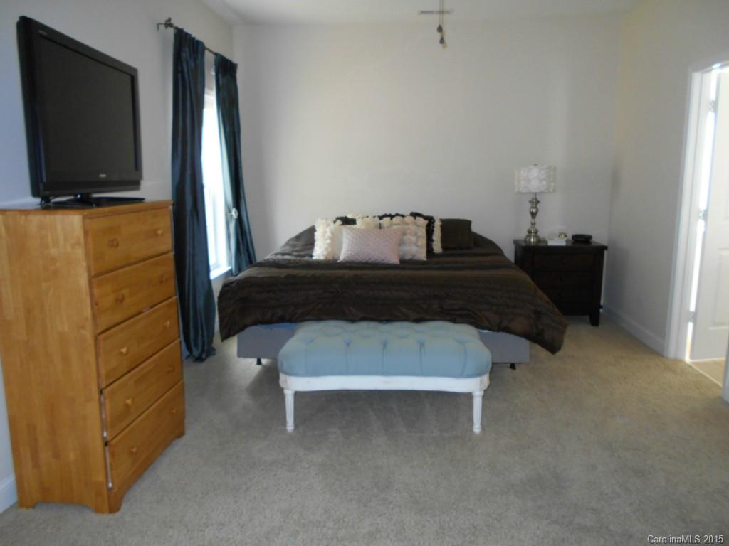 English Trails - Residential