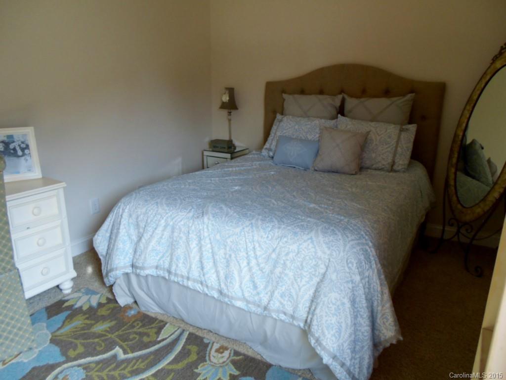 English Trails - Residential