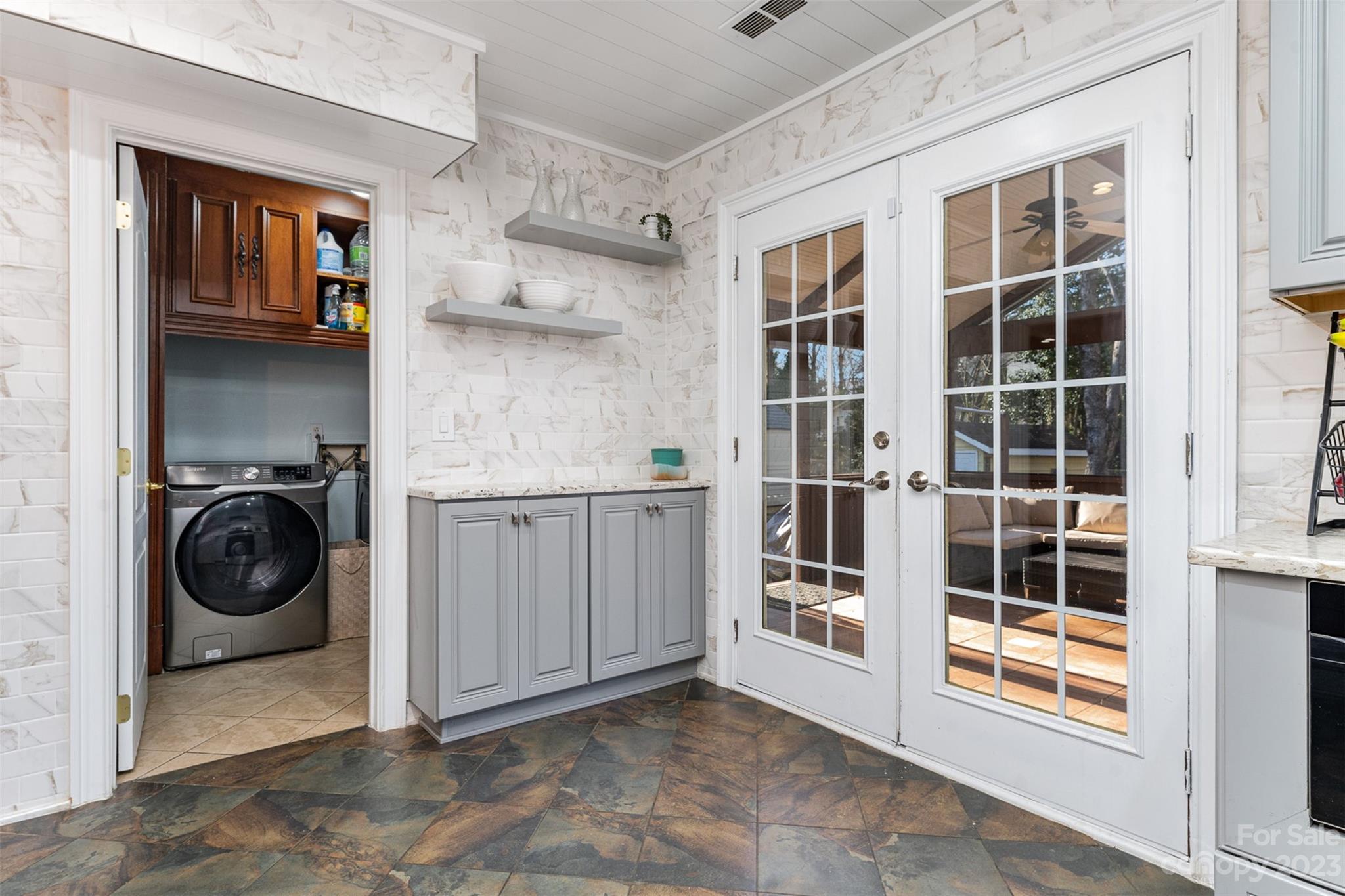 Sardis Woods - Residential