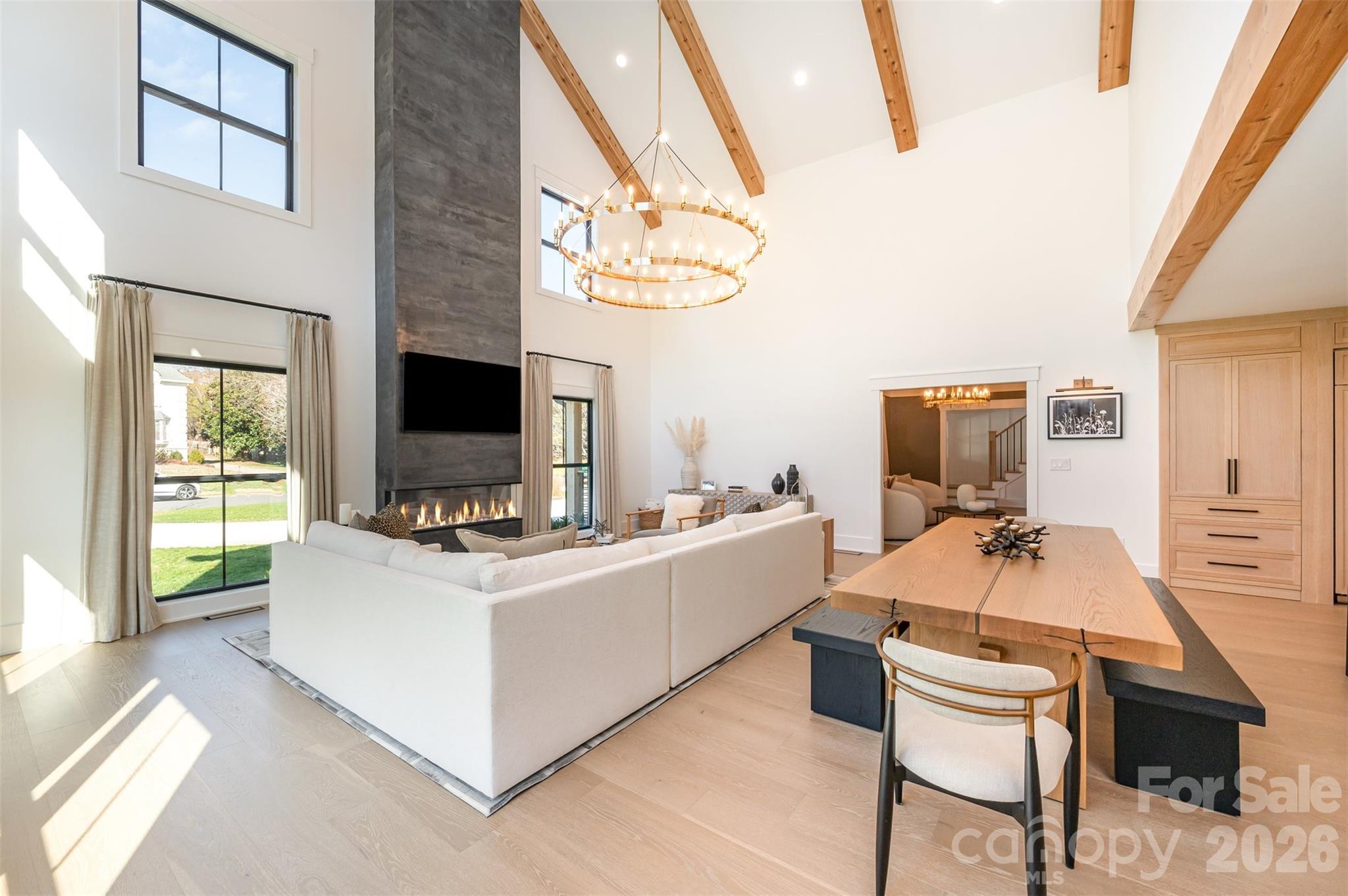 3207 Broadfield Road