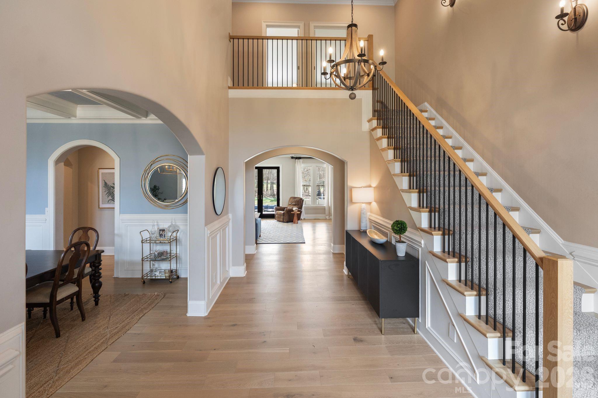 1400 War Admiral Lane