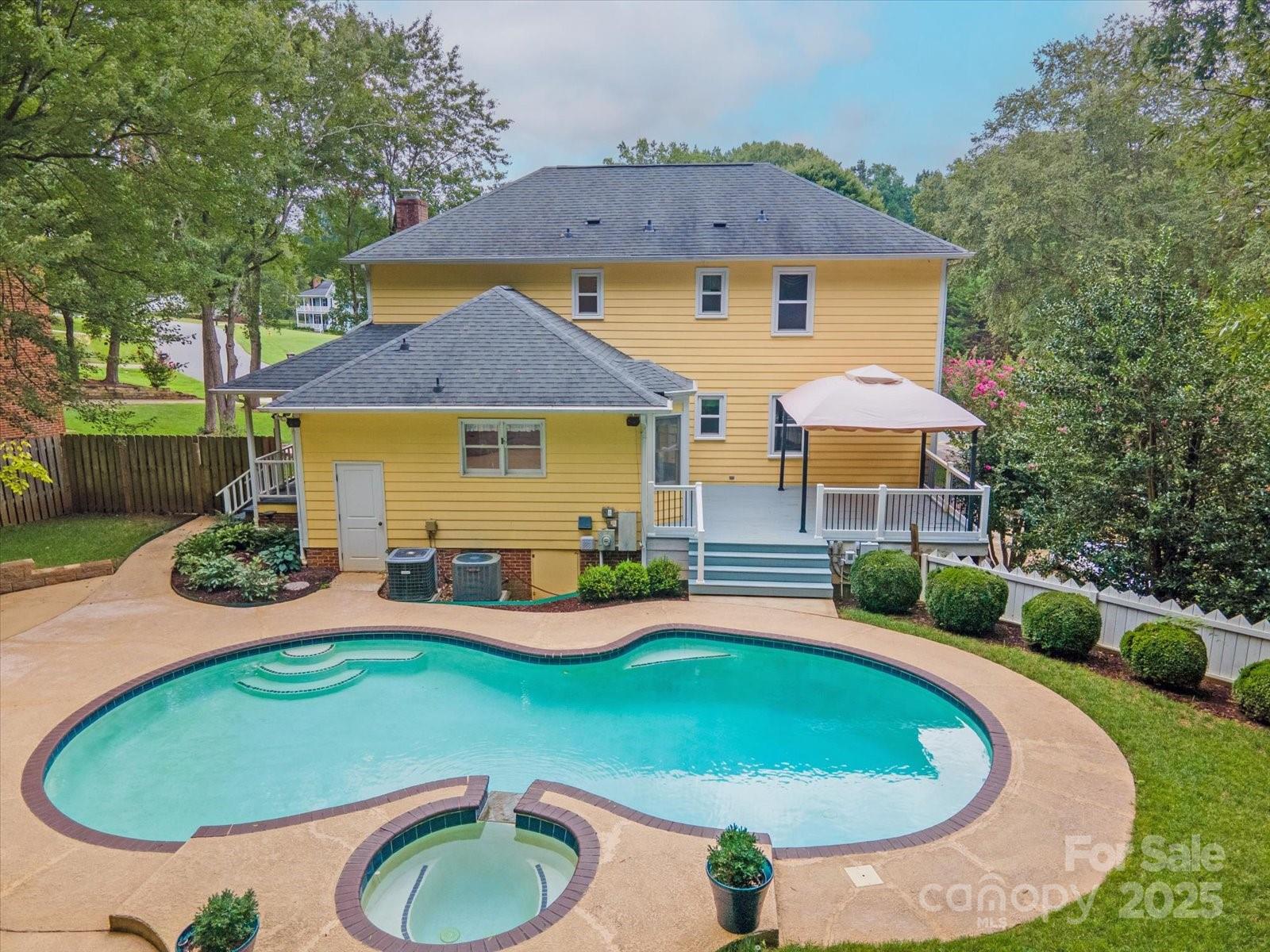 Breckenridge - Residential