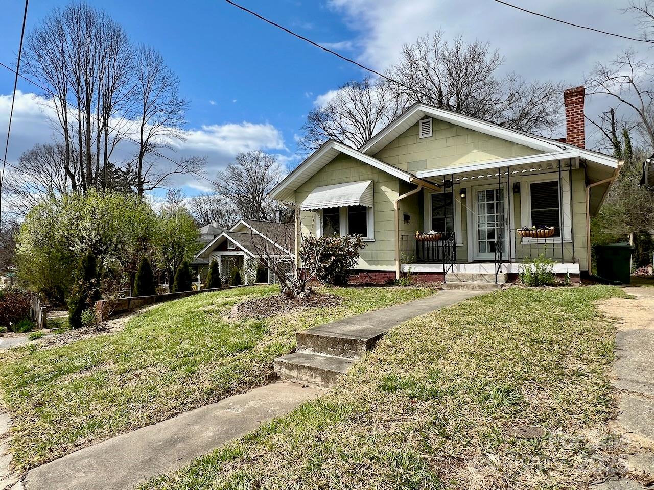 132 Woodrow Avenue