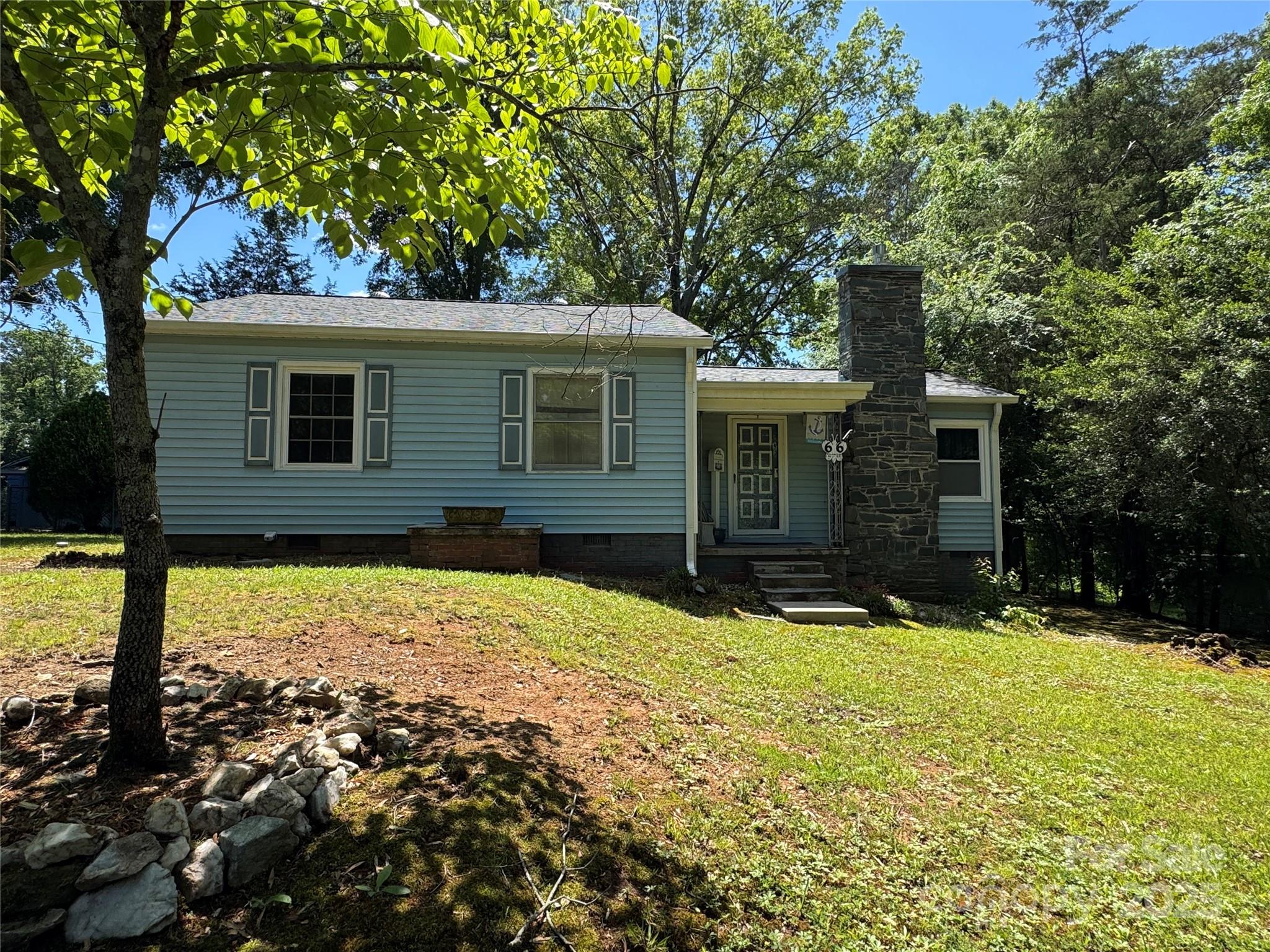 66 Arlington Avenue SE