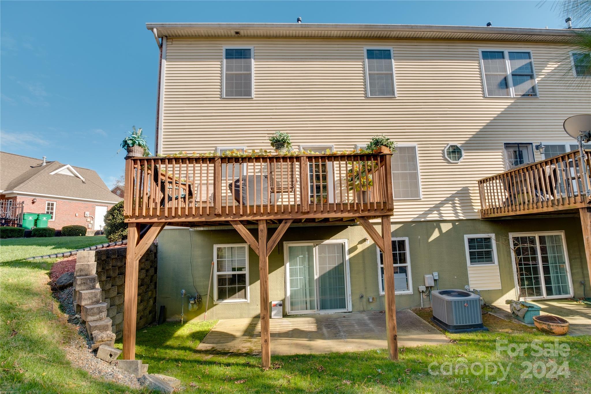 Adare Townhomes - Residential