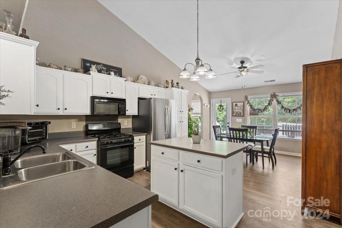 Woodson Park - Residential