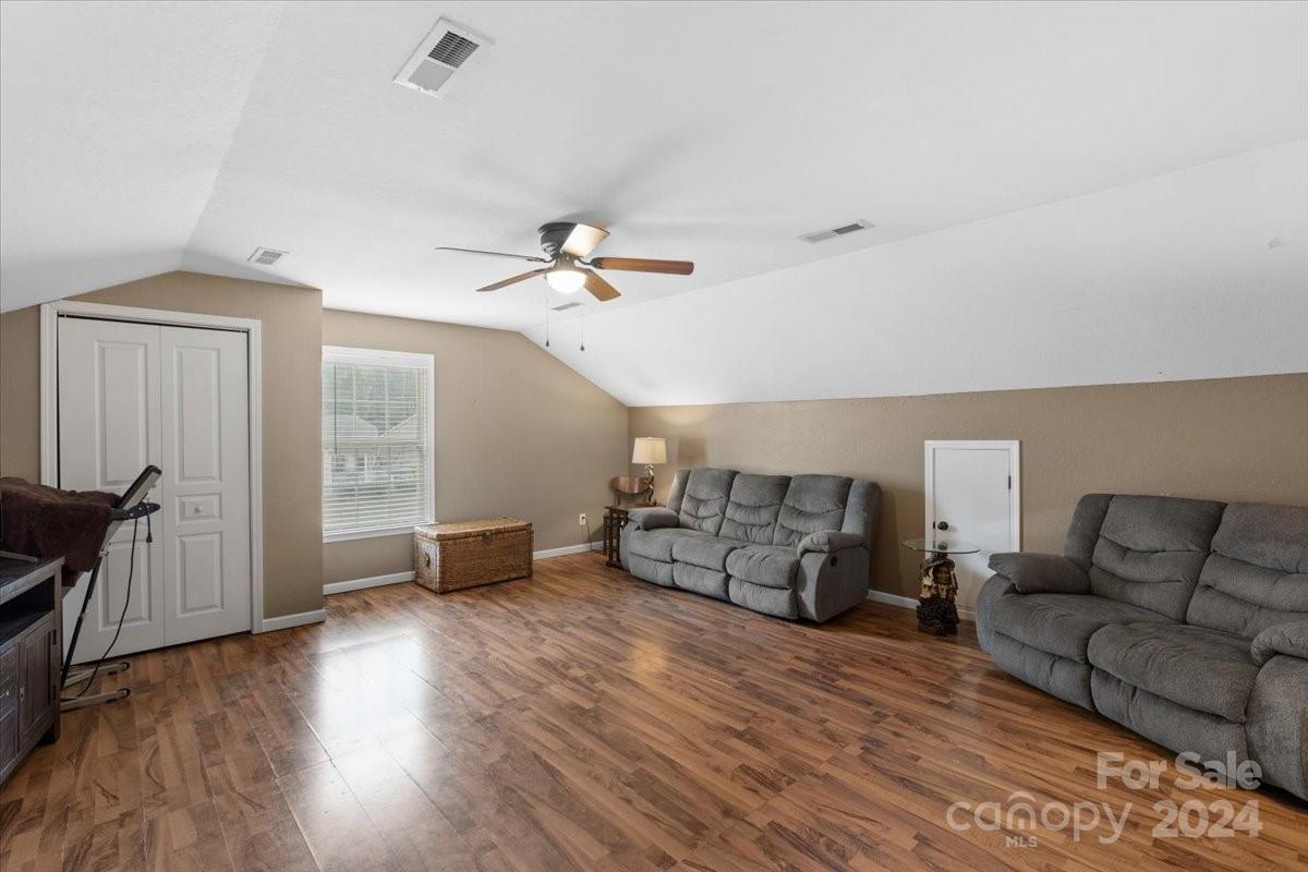 Woodson Park - Residential