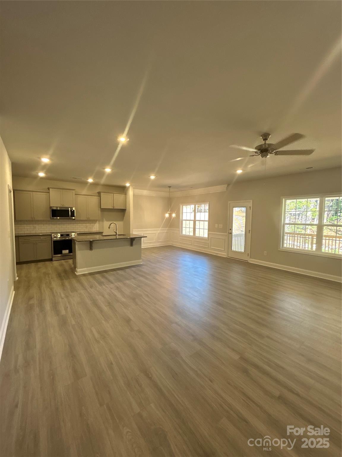 2911 Waterford Trail 35 B