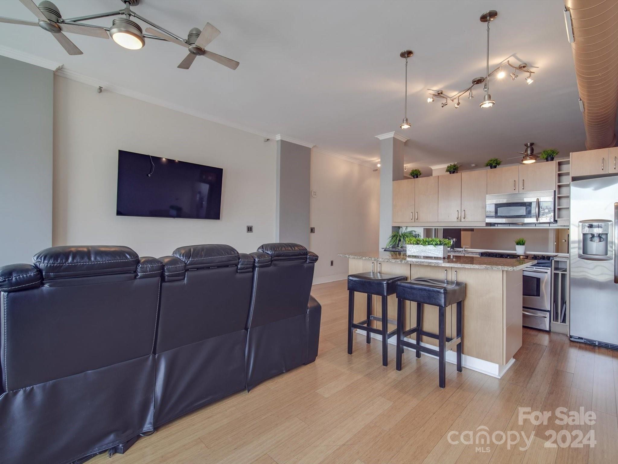 Courtside - Residential