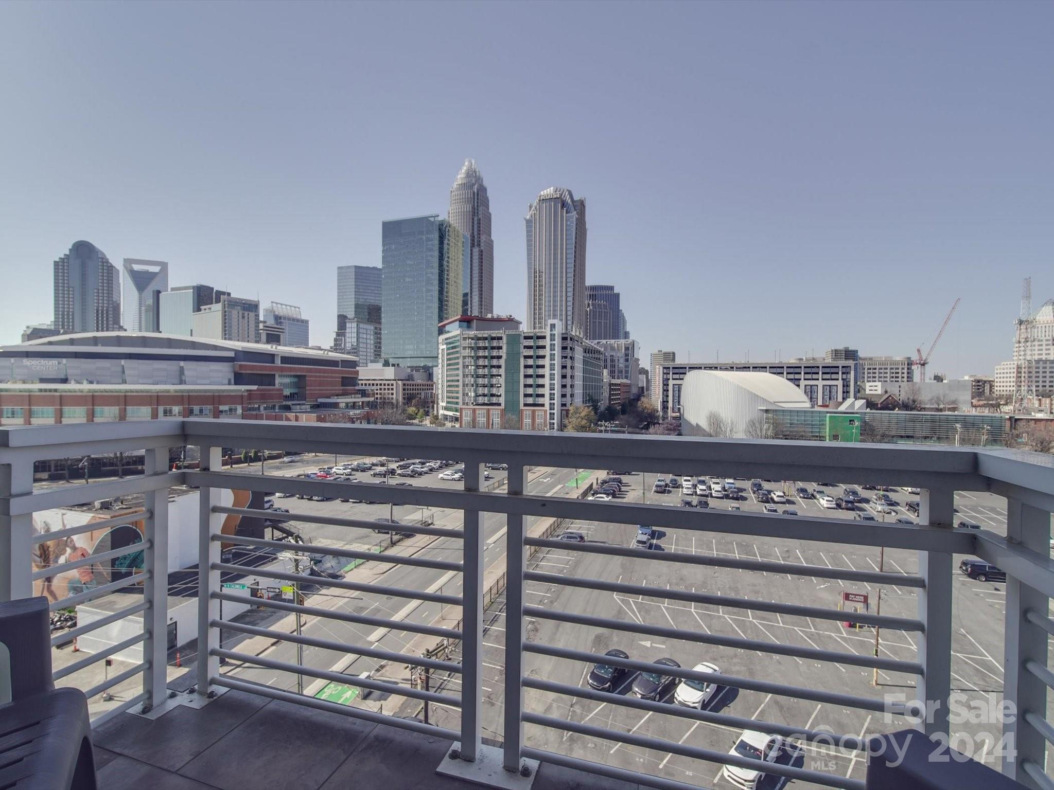 Courtside - Residential