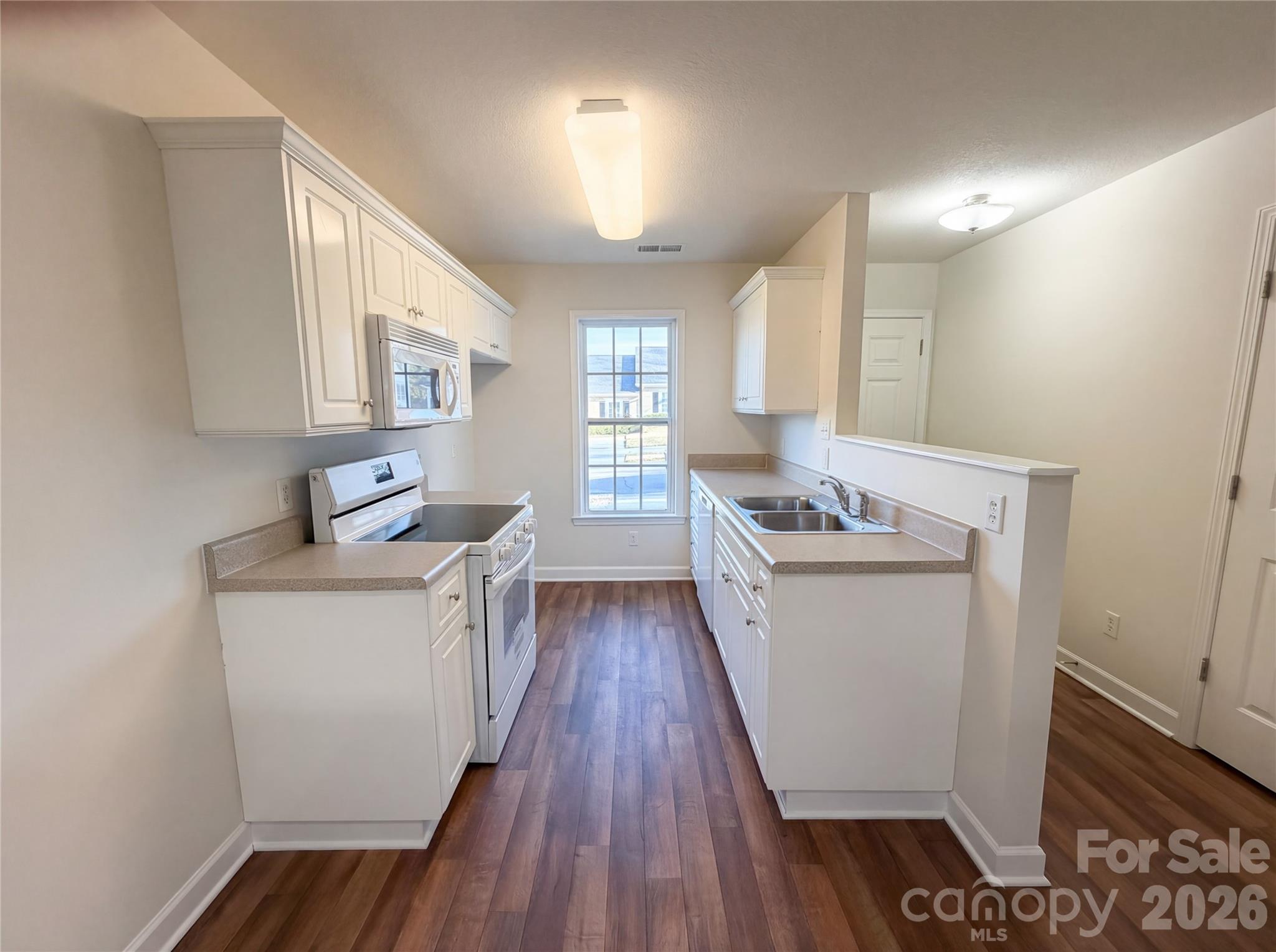 Sapphire Hills - Residential