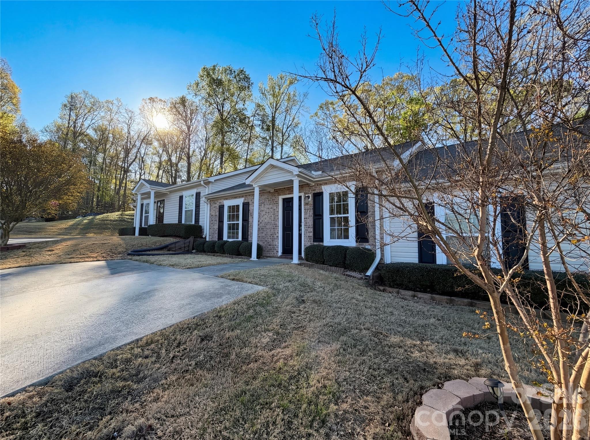 Sapphire Hills - Residential