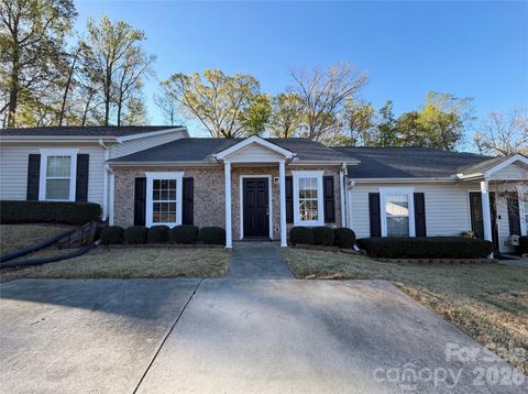 Photo of 3088 Trimble Circle NW, Concord, NC 28027 (MLS # 4363997)