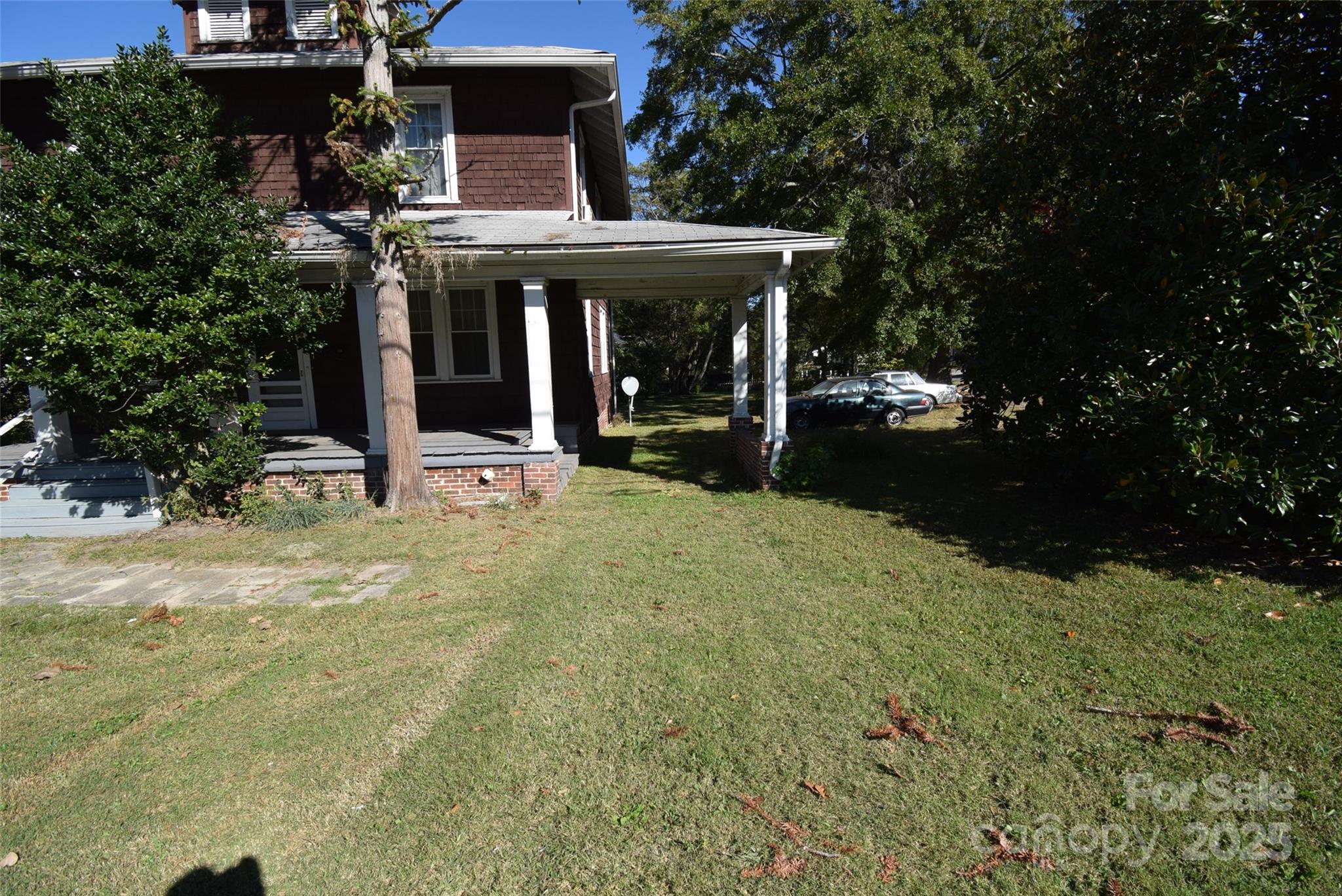 208 S Myrtle School Road