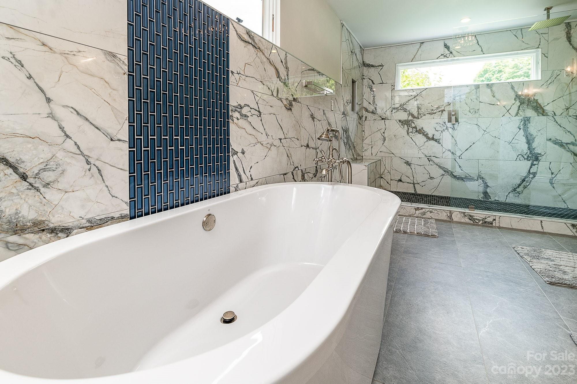 Sailors Lair - Residential