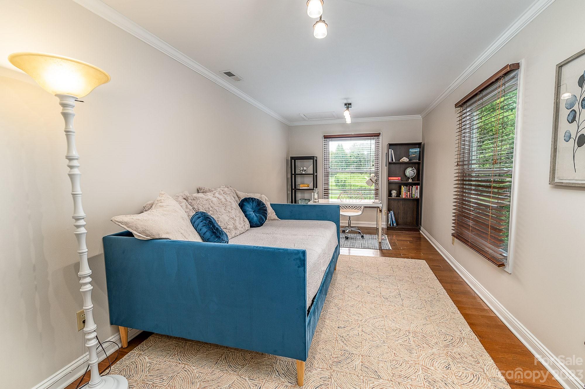 Sailors Lair - Residential