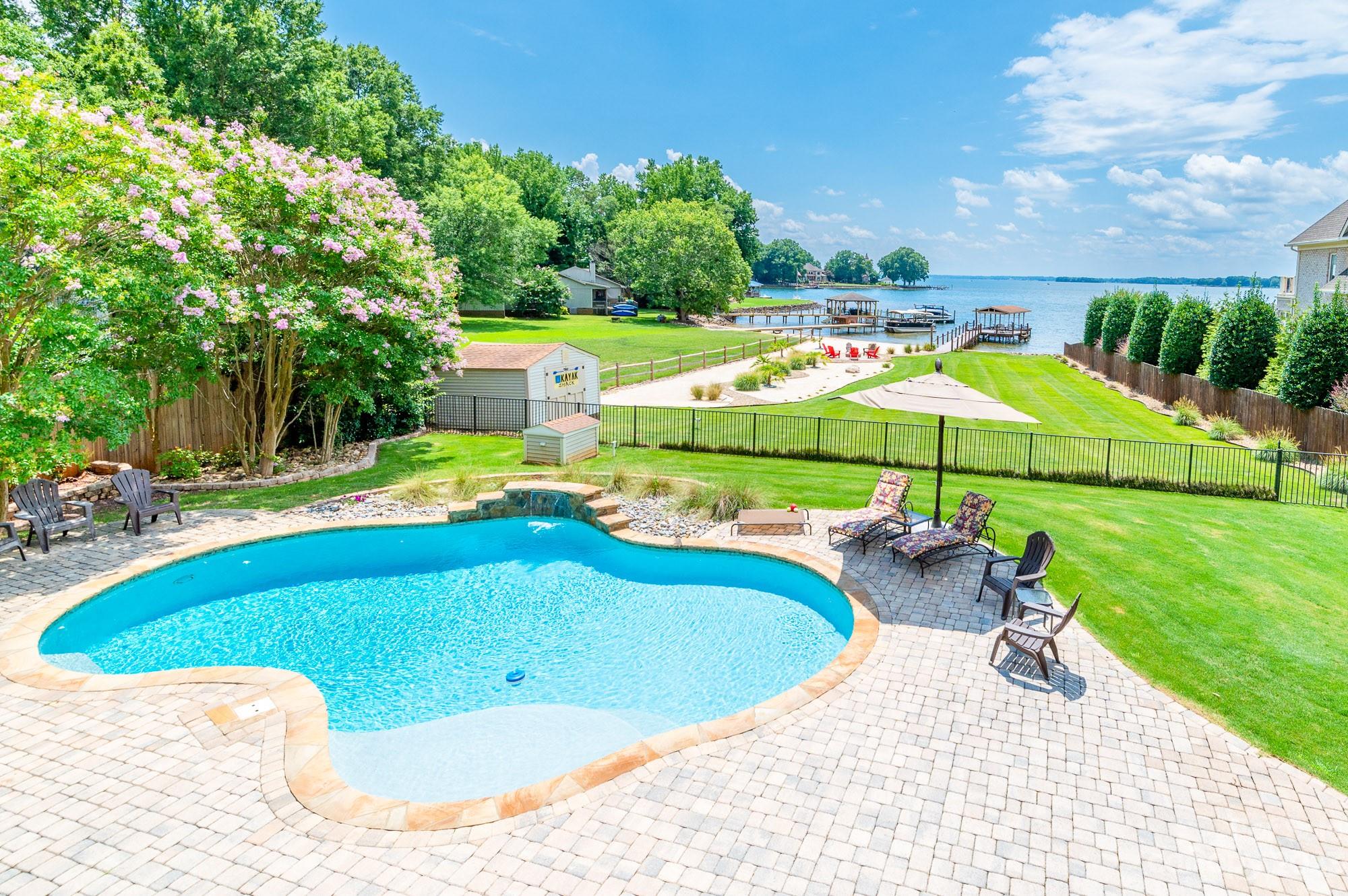 Sailors Lair - Residential